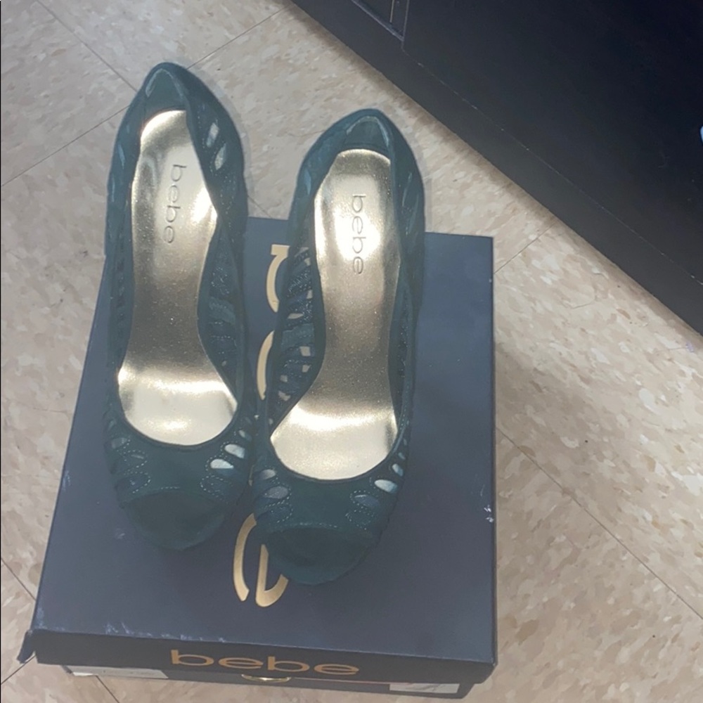 Giselle platform sandal by Bebe